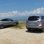 Hyundai-Doppel am Strand bei Nin